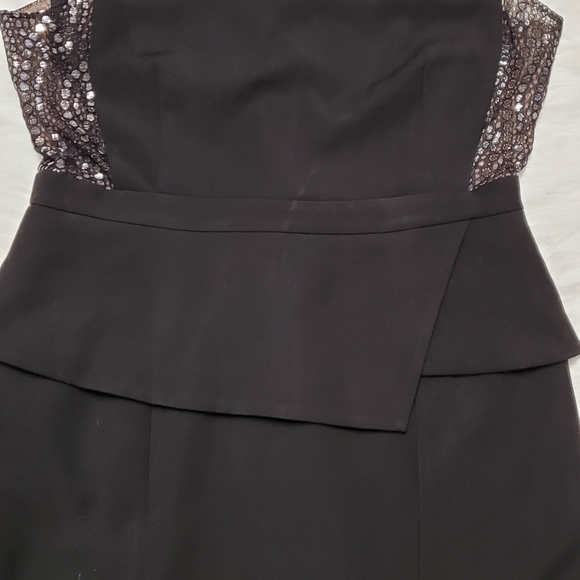 Bcbgmaxazria sleeveless dress Sz 10. Worn once and on good condition - Picture 2 of 7